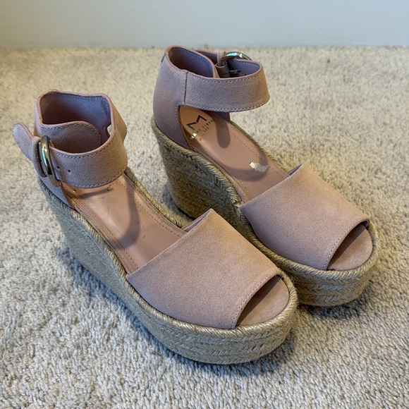 Marc Fisher Alita Platform Wedge Espadrille Sandal | Size 6.5 | Light Pink - Picture 3 of 9